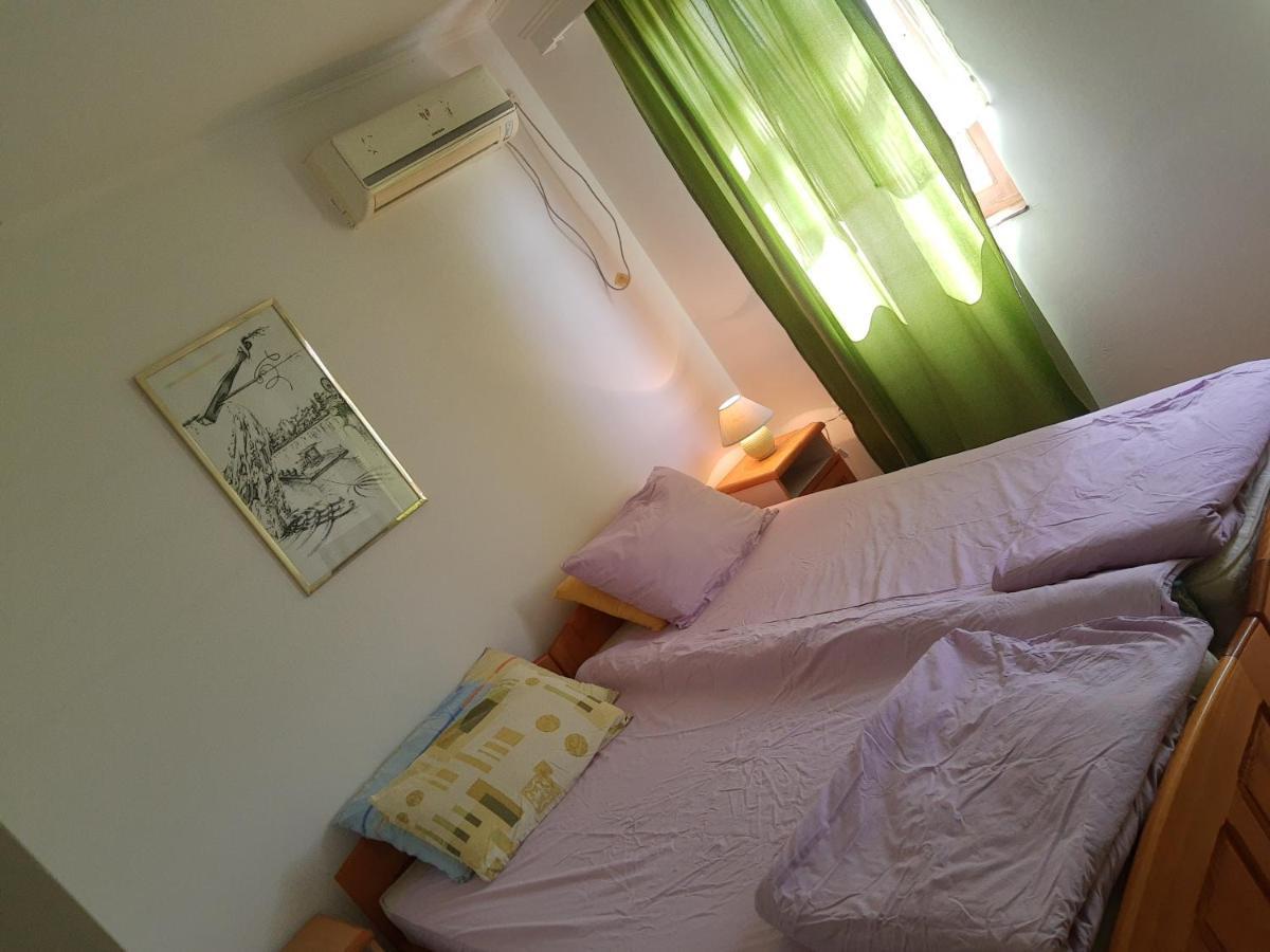 Villa Diiva Curug ภายนอก รูปภาพ
